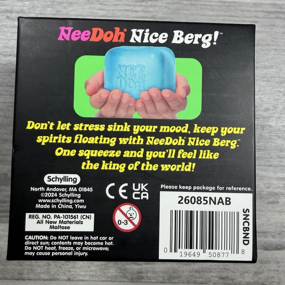 New! NeeDoh Nice Berg Blue XL Giant Nee Doh Niceberg Solid Squish Cube Ice Block